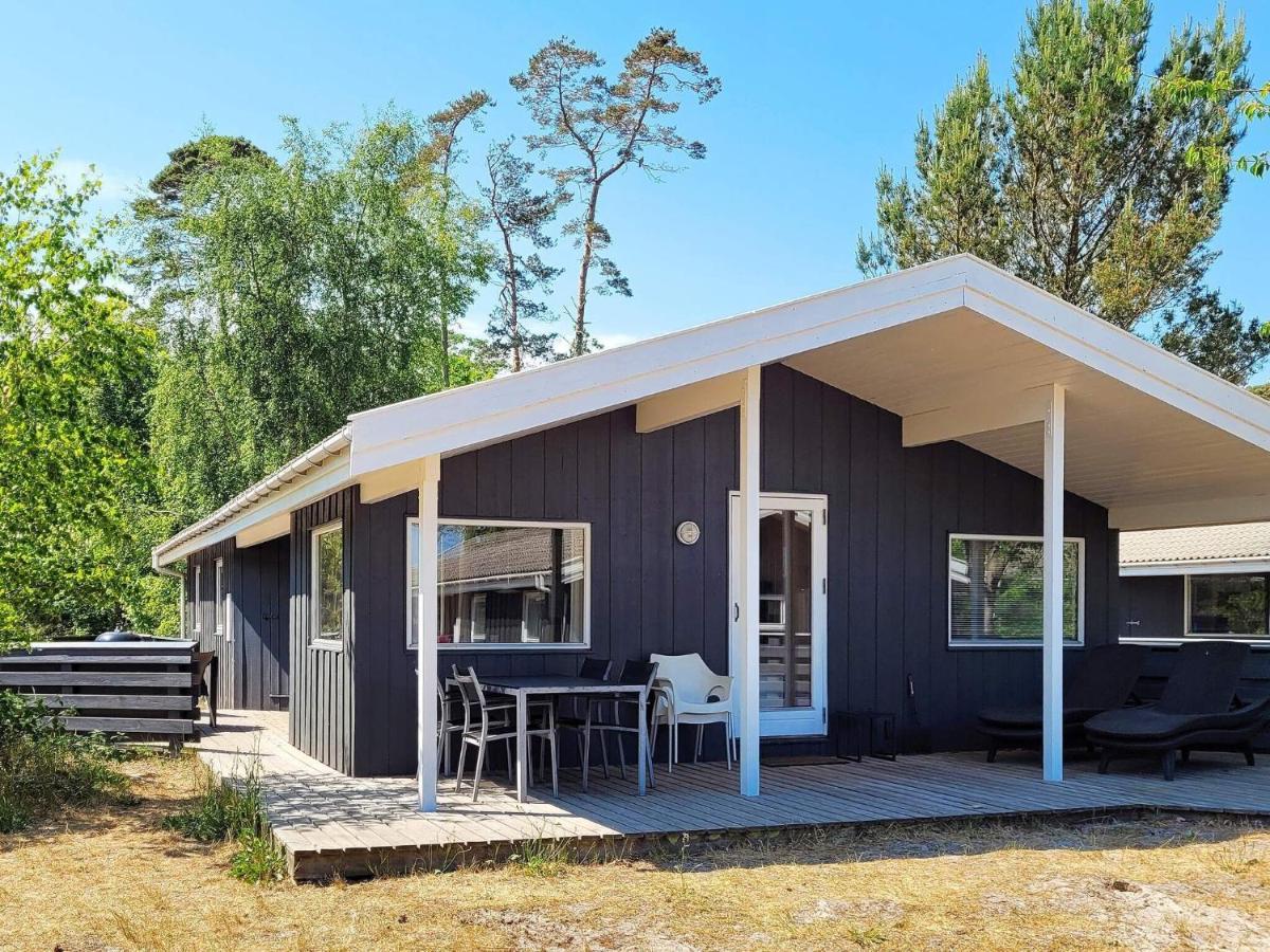 8 Person Holiday Home In Nex Snogebaek Bagian luar foto