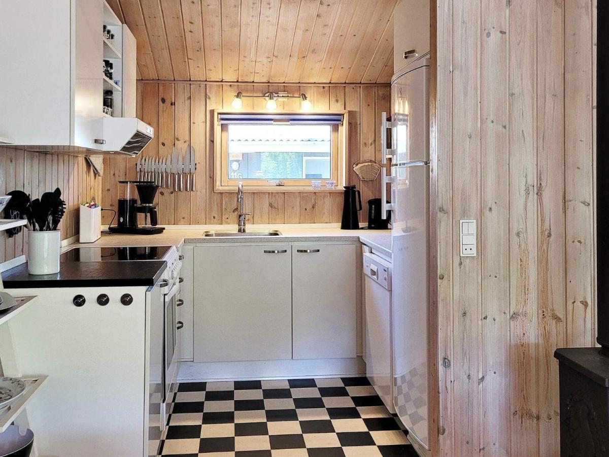 8 Person Holiday Home In Nex Snogebaek Bagian luar foto