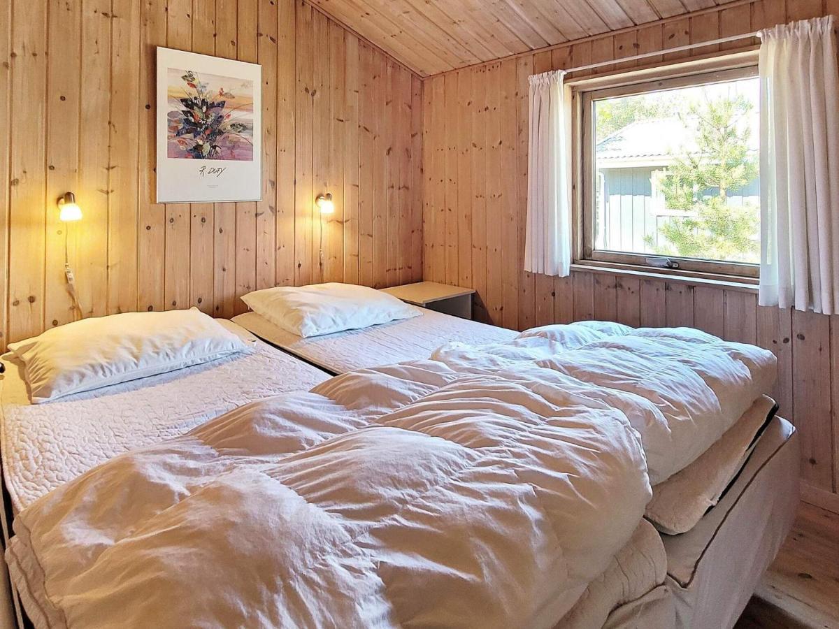 8 Person Holiday Home In Nex Snogebaek Bagian luar foto